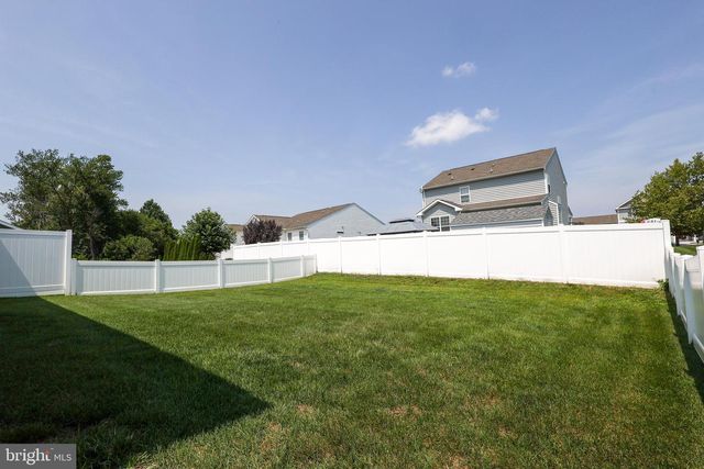 237 SEDMONT CIR, Smyrna, DE 19977