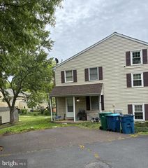 505 HICKORY LN, Sellersville, PA 18960