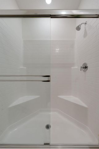 3332 Pruett Dr, Roseville, CA 95747