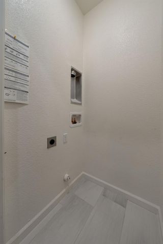 3332 Pruett Dr, Roseville, CA 95747