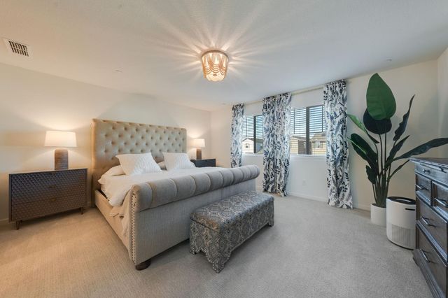 3332 Pruett Dr, Roseville, CA 95747