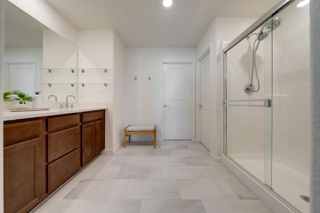 3332 Pruett Dr, Roseville, CA 95747