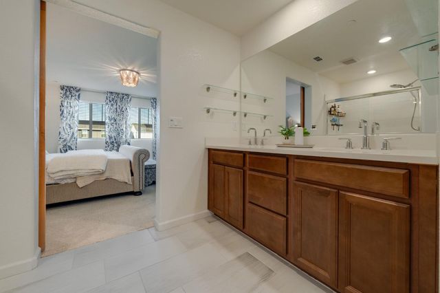 3332 Pruett Dr, Roseville, CA 95747