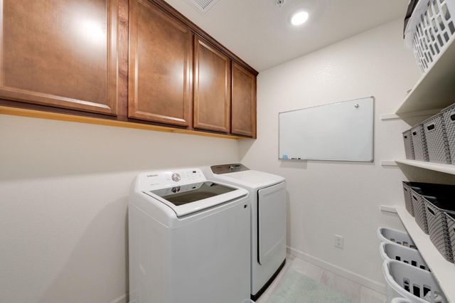 3332 Pruett Dr, Roseville, CA 95747