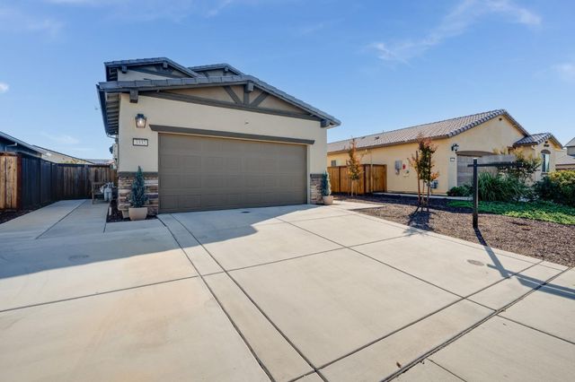3332 Pruett Dr, Roseville, CA 95747