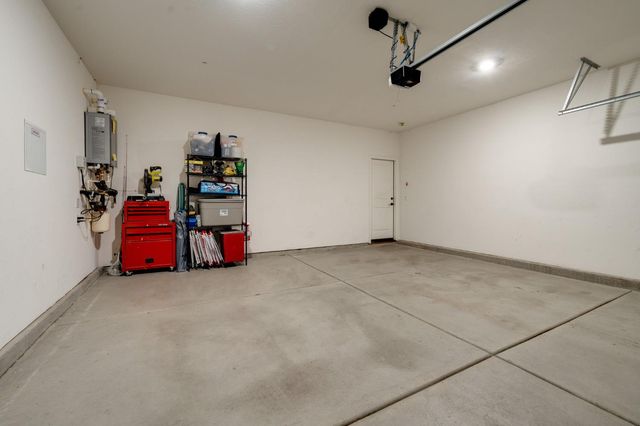 3332 Pruett Dr, Roseville, CA 95747