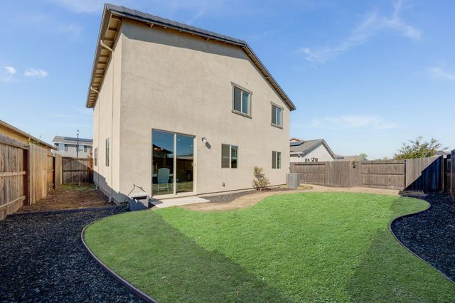 3332 Pruett Dr, Roseville, CA 95747