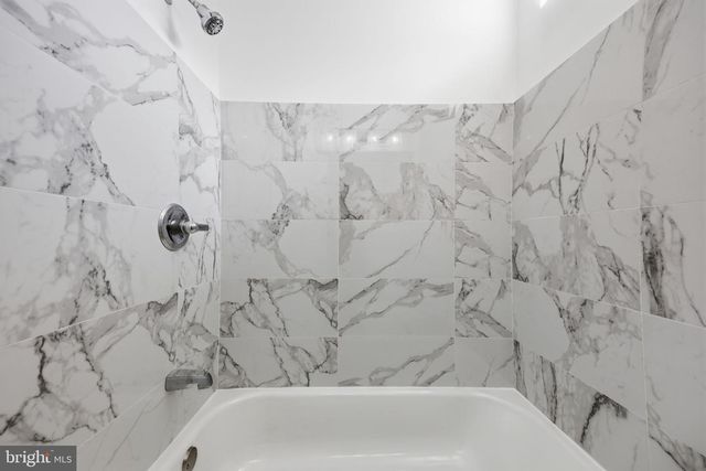 5347 LESHER ST, Philadelphia, PA 19124