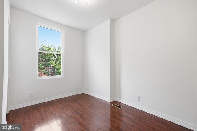 5347 LESHER ST, Philadelphia, PA 19124