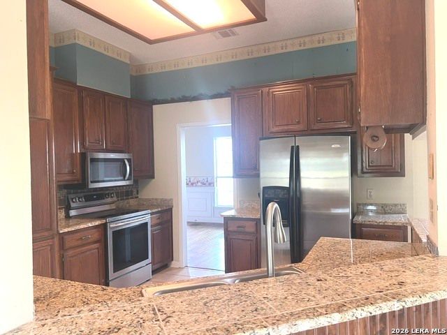 4612 County Road 117, Floresville, TX 78114