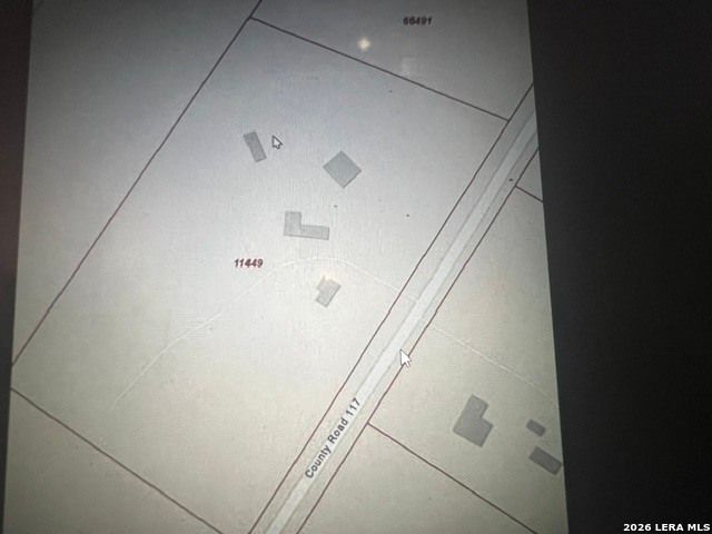 4612 County Road 117, Floresville, TX 78114