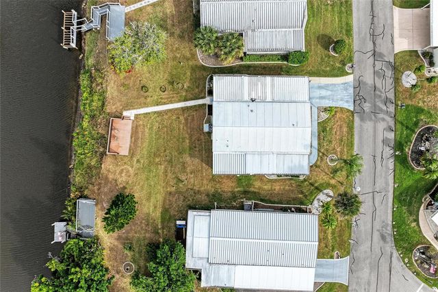 35 CASTLE DRIVE, Nokomis, FL 34275