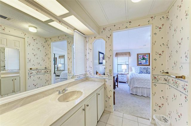 35 CASTLE DRIVE, Nokomis, FL 34275