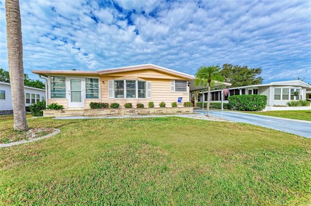 35 CASTLE DRIVE, Nokomis, FL 34275