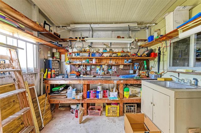 35 CASTLE DRIVE, Nokomis, FL 34275