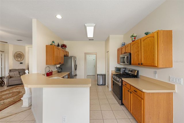 9663 SW 92ND PLACE ROAD, Ocala, FL 34481