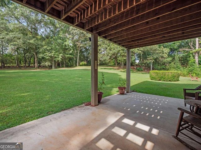 585 Morgans Ridge Court, Winder, GA 30680