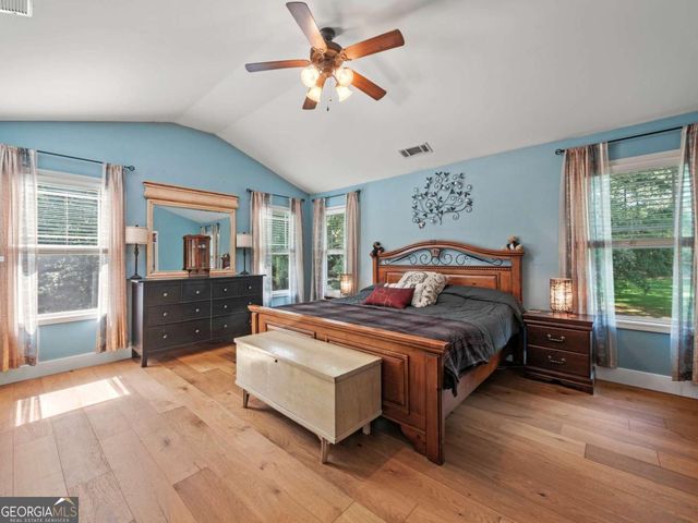 585 Morgans Ridge Court, Winder, GA 30680