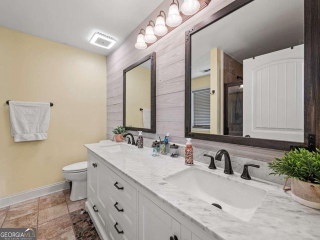 585 Morgans Ridge Court, Winder, GA 30680
