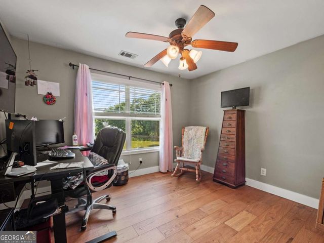 585 Morgans Ridge Court, Winder, GA 30680