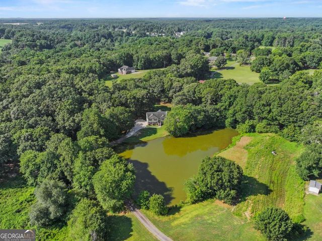 585 Morgans Ridge Court, Winder, GA 30680