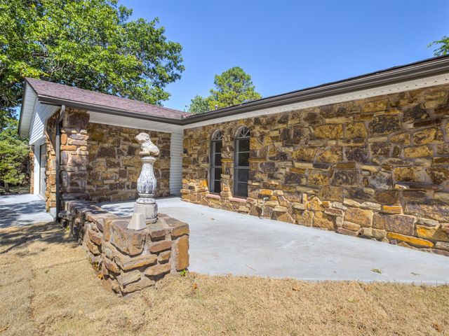 13365 E 32nd Place, Tulsa, OK 74134