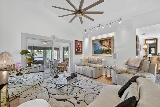 6713 Alemendra Street, Fort Pierce, FL 34951