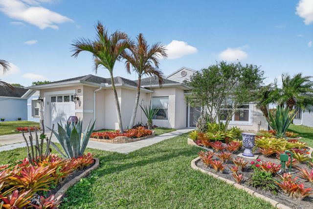 6713 Alemendra Street, Fort Pierce, FL 34951