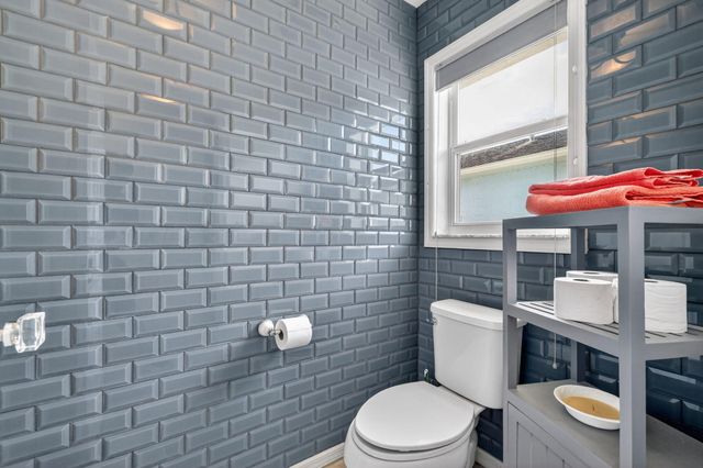 6713 Alemendra Street, Fort Pierce, FL 34951