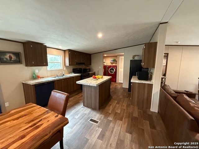 450 Mills, Pipe Creek, TX 78063