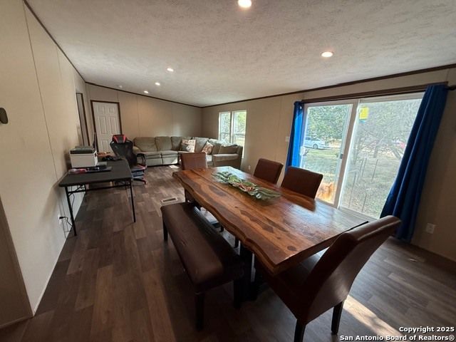 450 Mills, Pipe Creek, TX 78063