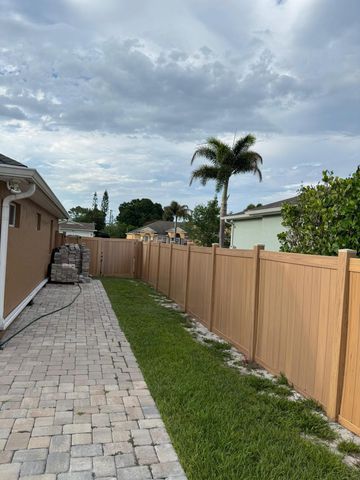 170 SW Pilsner Circle, Port St. Lucie, Port St Lucie, FL 34953