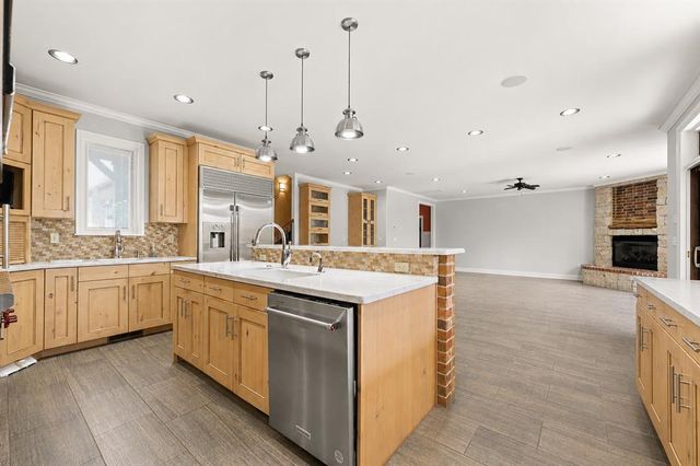 611 Pool Court, Shawnee, OK 74801