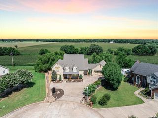 611 Pool Court, Shawnee, OK 74801