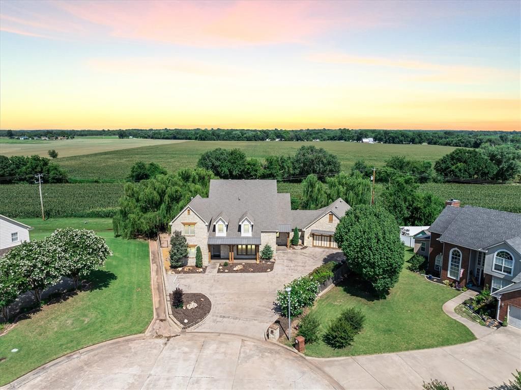 611 Pool Court, Shawnee, OK 74801