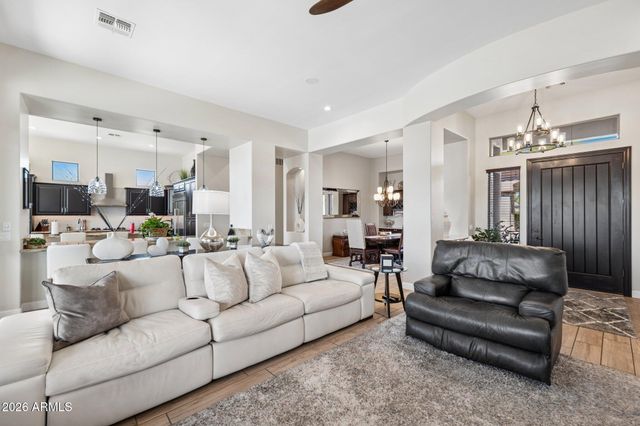 2649 N LAYTON Circle, Mesa, AZ 85207