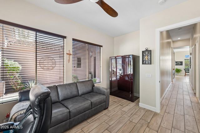 2649 N LAYTON Circle, Mesa, AZ 85207