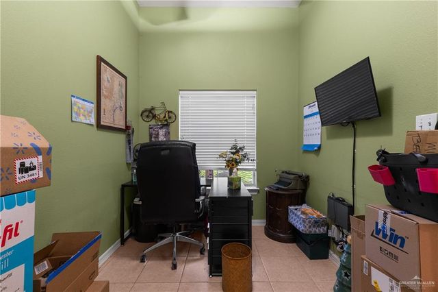 605 S Whalen Road, Donna, TX 78537