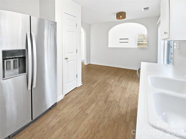 7016 Long Run Lane, Charlotte, NC 28216