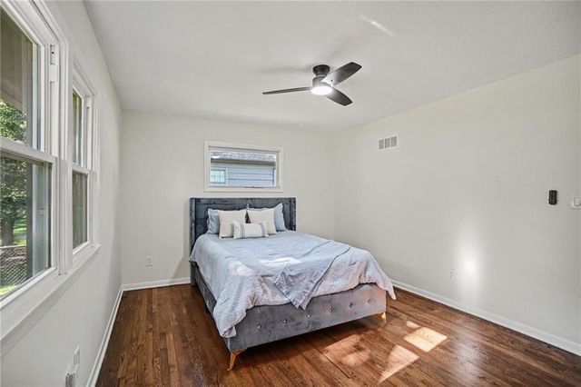 11123 Grand Avenue, Kansas City, MO 64114