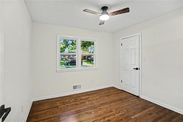 11123 Grand Avenue, Kansas City, MO 64114