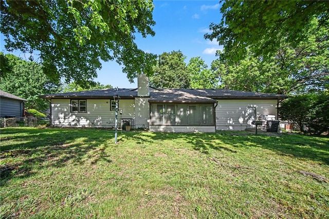 11123 Grand Avenue, Kansas City, MO 64114
