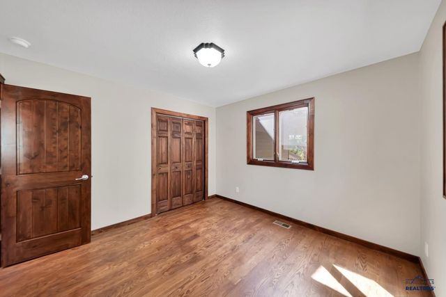 3021 HEIDIWAY LN, Rapid City, SD 57702