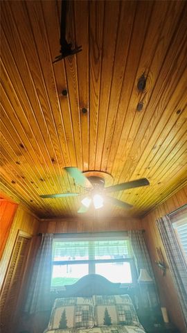 527 Old Mill Lane, East Tawakoni, TX 75472