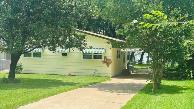 527 Old Mill Lane, East Tawakoni, TX 75472