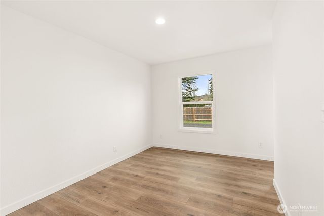 909 N 1ST Street, Pe Ell, WA 98572