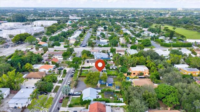 819 Lytle St, West Palm Beach, FL 33405