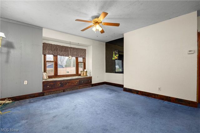 255 E 42nd Street, Lorain, OH 44052