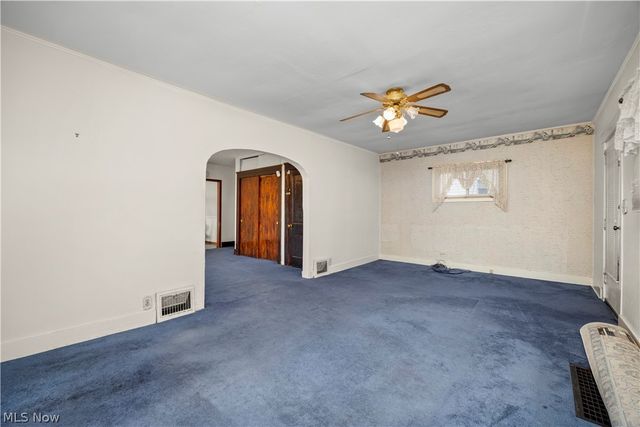 255 E 42nd Street, Lorain, OH 44052