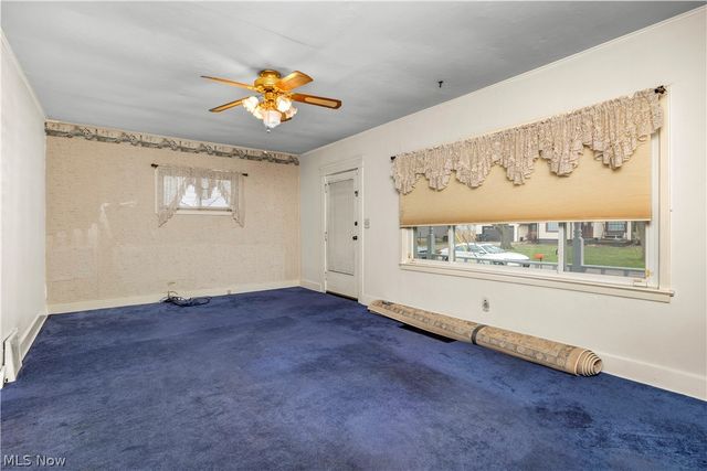 255 E 42nd Street, Lorain, OH 44052